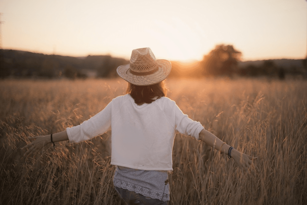 Guide To Law Of Detachment: Meaning & How To Achieve It